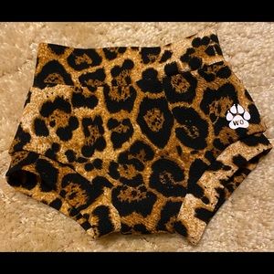 3/6 months Cheetah print bummies